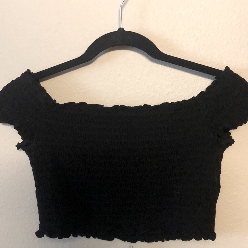 H&M cropped ruched over the shoulder top